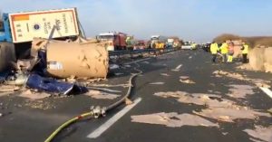 Sichern Sie den Transport von Papierladungen