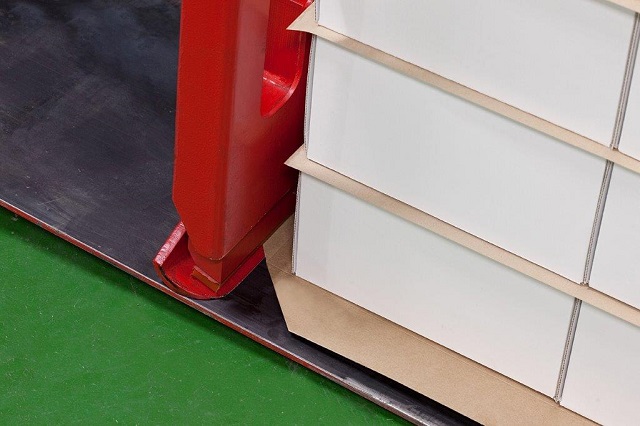 Pince push-pull avec ecologistik